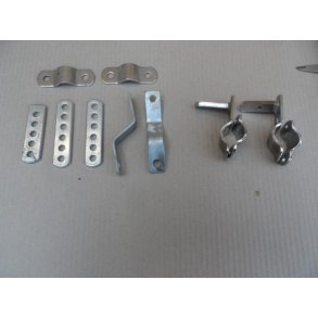 Diverse udstdningsbeslag /stop.