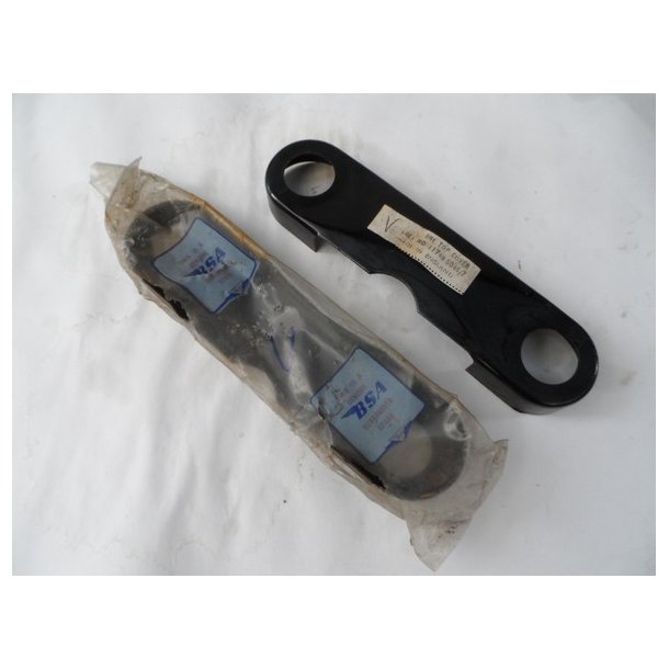 BSA gaffel top cover 11740.5045/7. lidt rust. stk.