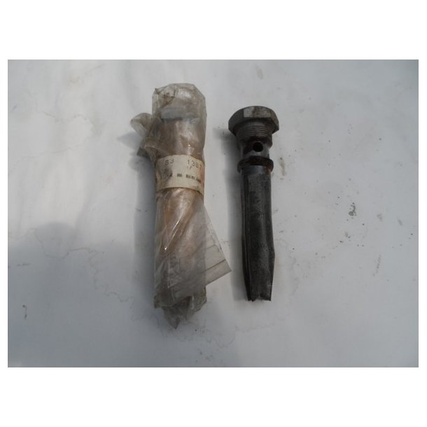 BSA oliefilter 83-1387. lidt rust.