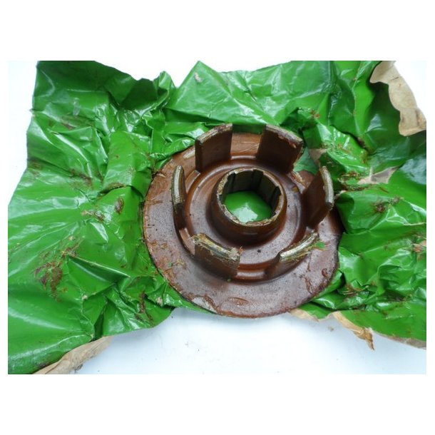 BSA clutch center 15-4306. ny