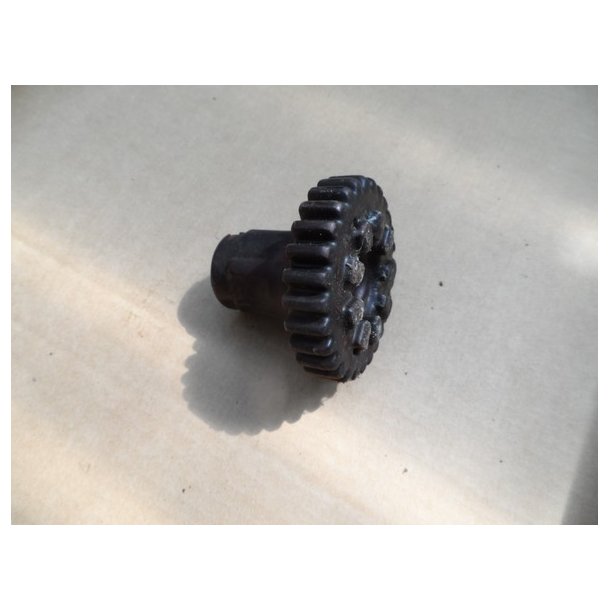 BSA/Triumph  Pinion ny. 2520-99-832-1134. stk.