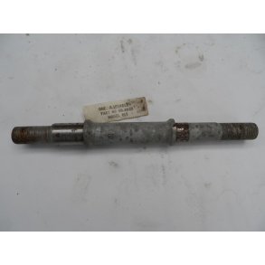 BSA C15, ny bolt/aksel R.spindle. 40-6020.