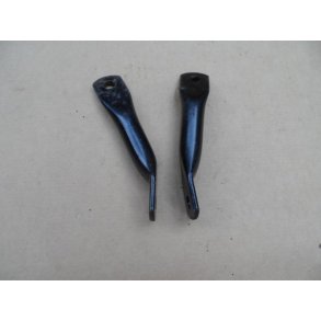 BSA Forreste motoroph�ng beslag s�t. 82-9379.