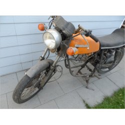 Suzuki GT380L- 3 cyl 2 takt. 1974. adskilt.