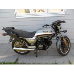 Honda CB400N -2 cyl. 1984. Grmetal.
